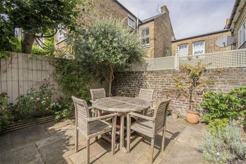 82b Upper Tulse Hill, London, SW2 2RP