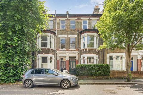 2 bedroom flat for sale, St. Luke's Avenue, London SW4