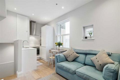 1 bedroom flat for sale, Electric Avenue, London SW9