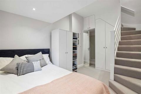 1 bedroom flat for sale, Electric Avenue, London SW9