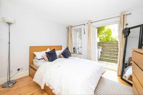 2 bedroom flat to rent, Windmill Drive, London SW4