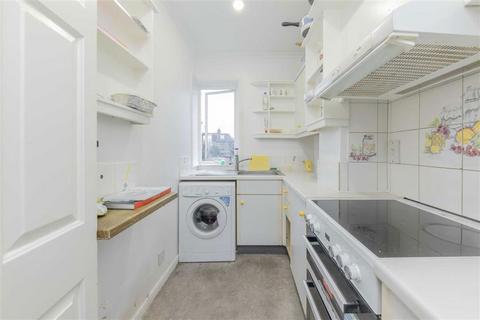 1 bedroom flat for sale, Claremont Road, London NW2