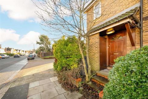 1 bedroom house for sale, Lichfield Road, London NW2