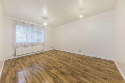 1 bedroom flat for sale, Cambridge Close, London NW10