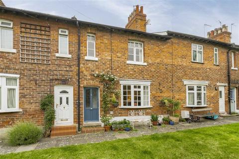 2 bedroom terraced house for sale, Johnston Terrace, London NW2