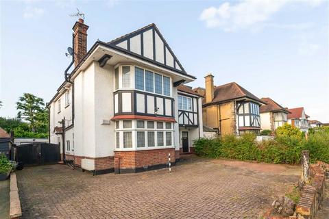 2 bedroom maisonette for sale, Chatsworth Road, London NW2