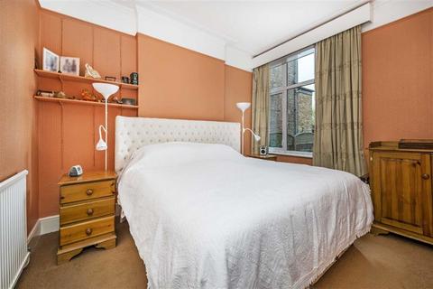 4 bedroom house for sale, Caddington Road, London NW2