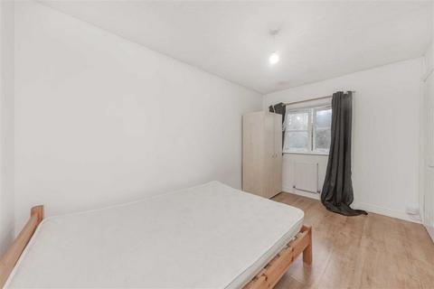 2 bedroom house for sale, Romney Row, London NW2