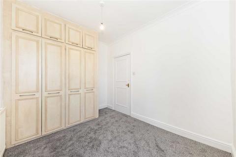 2 bedroom flat for sale, Chapter Road, London NW2