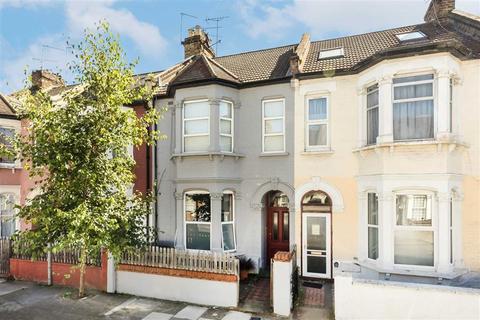 2 bedroom flat for sale, Huddlestone Road, London NW2