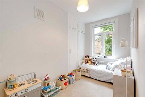 2 bedroom flat for sale, Chapter Road, London NW2