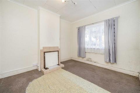 2 bedroom house for sale, Gresham Road, London NW10