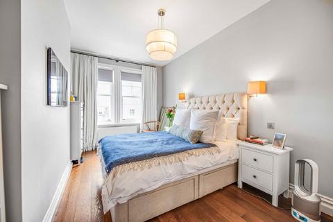 2 bedroom flat for sale, Elm Park, Chelsea