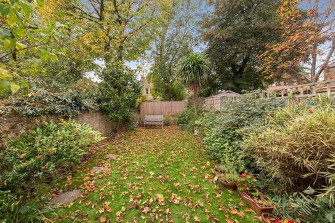 5 bedroom terraced house for sale, Highwood Road, London N19