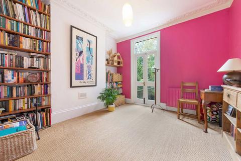 5 bedroom terraced house for sale, Highwood Road, London N19