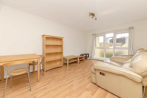 2 bedroom flat for sale, Caledonian Road, London N7