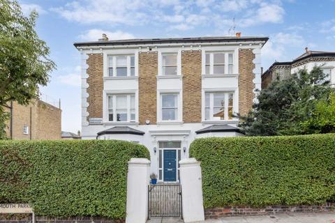 3 bedroom flat for sale, Dartmouth Park Road, London NW5