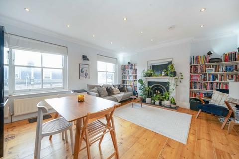 2 bedroom flat for sale, Hornsey Road, London N19