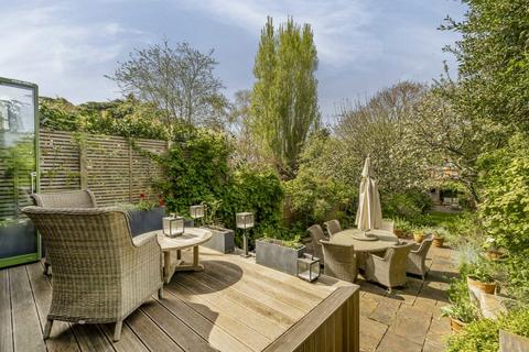 4 bedroom terraced house for sale, Dartmouth Park Avenue, London NW5