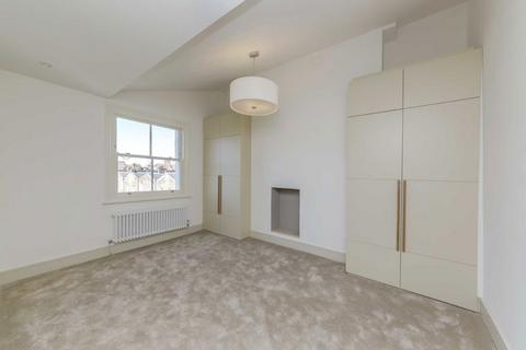 2 bedroom flat for sale, Chester Road, London N19