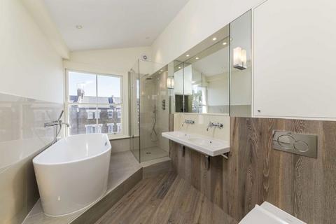 41b Chester Road, London, N19 5DF