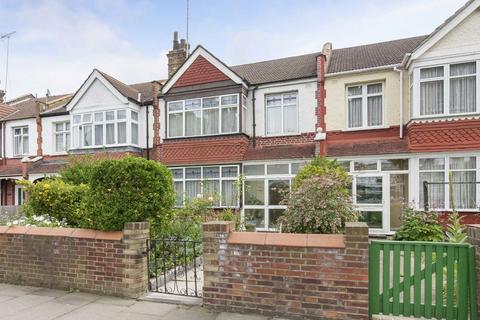 3 bedroom terraced house for sale, Caledonian Road, London N7