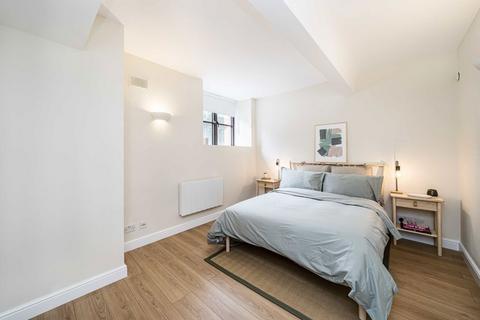 1 bedroom flat for sale, Manor Gardens, London N7