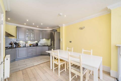 2 bedroom flat for sale, Tollington Way, London N7