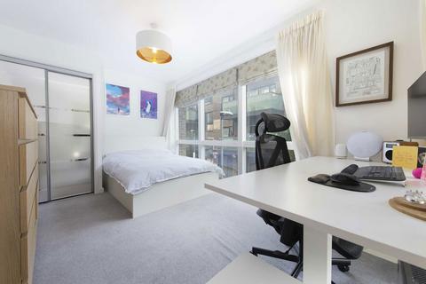 2 bedroom flat for sale, Charles Street, London N19