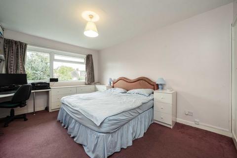 3 bedroom terraced house for sale, Roseacre Close, London W13