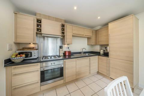 1 bedroom flat for sale, Uxbridge Road, London W13