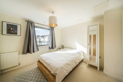 1 bedroom flat for sale, Uxbridge Road, London W13