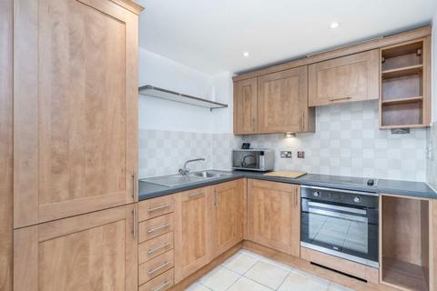 1 bedroom flat for sale, Singapore Road, London W13