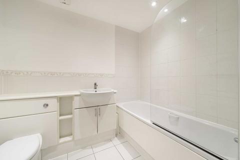 1 bedroom flat for sale, Singapore Road, London W13