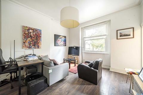 1 bedroom flat for sale, Gordon Road, London W5