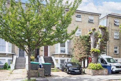 1 bedroom flat for sale, Windsor Road, London W5