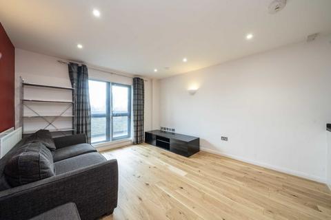 1 bedroom flat for sale, The Avenue, London W13