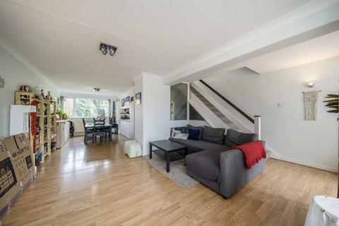 4 bedroom terraced house for sale, Templewood, London W13