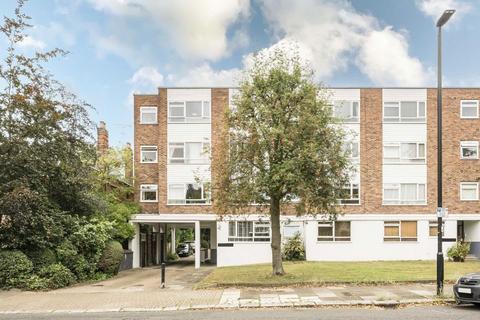 2 bedroom flat for sale, Mount Park Road, London W5