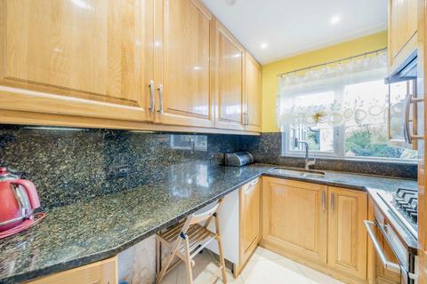 4 bedroom house for sale, Colwyn Avenue, Greenford UB6