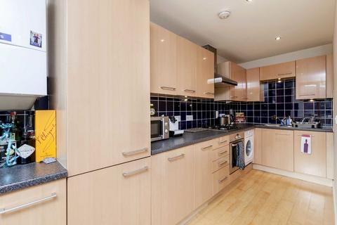 2 bedroom flat to rent, Northcote Avenue, London W5