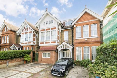 2 bedroom flat for sale, Corfton Road, London W5