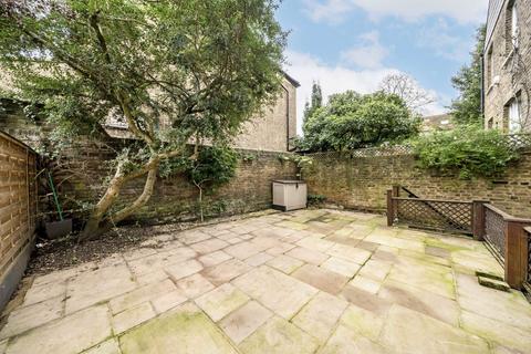 4 Lammas Park Road, London, W5 5JB