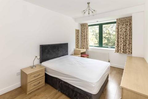 2 bedroom flat to rent, Brunswick Road, London W5