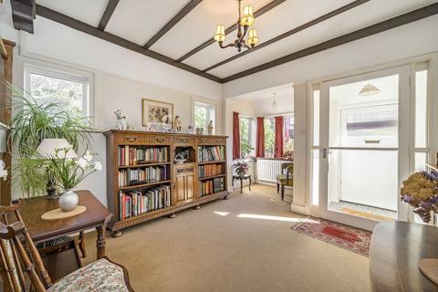 30 Amherst Road, London, W13 8LT
