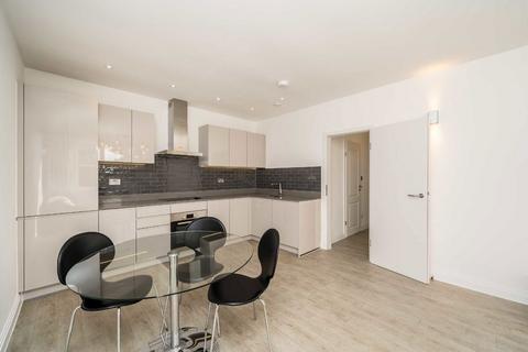 1 bedroom flat for sale, Sutherland Road, London W13