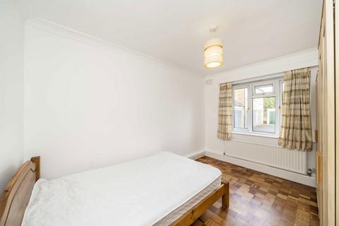 2 bedroom flat to rent, Castlebar Hill, London W5