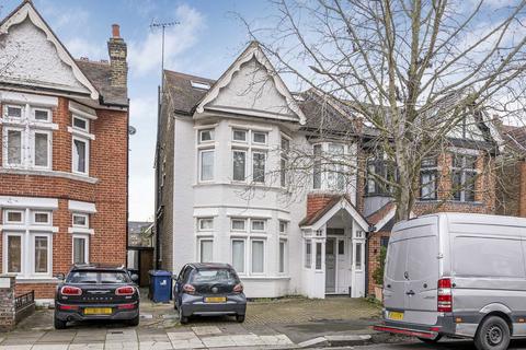 3 bedroom flat to rent, Craven Avenue, London W5