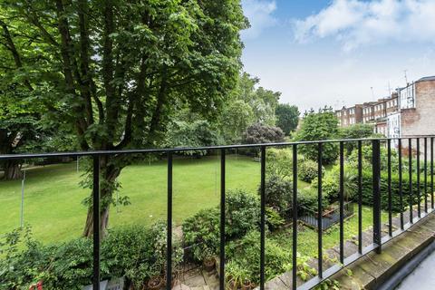 2 bedroom flat to rent, Philbeach Gardens, London SW5