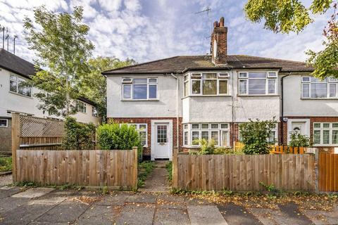 2 bedroom maisonette for sale, Grosvenor Road, London N3